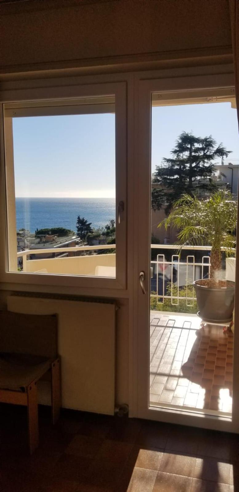 Alloggio Sole Ps 산레모 외부 사진